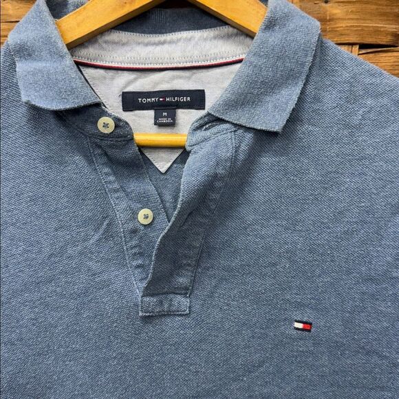 Tommy Hilfiger polo - Picture 2 of 3